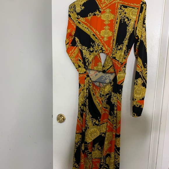 Jumpsuit - Picture 3 of 4